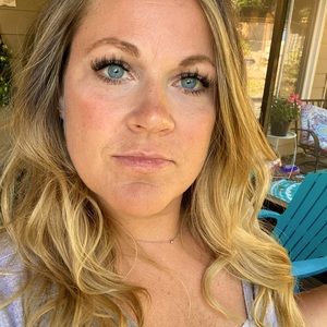 Meet your Posher, Meredith